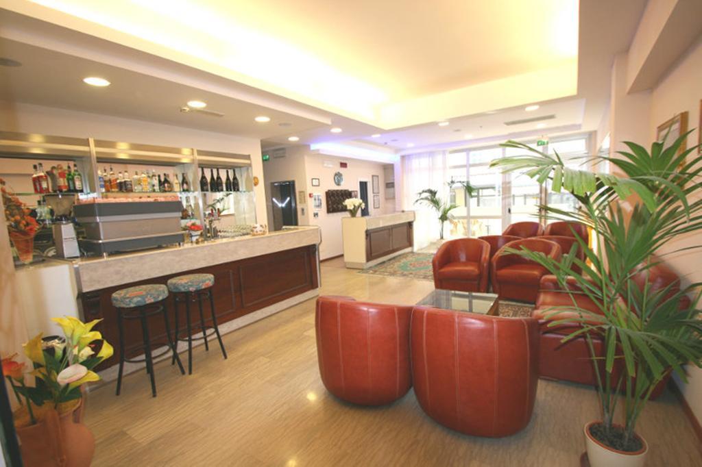 Hotel Sole Mio Rimini Zewnętrze zdjęcie