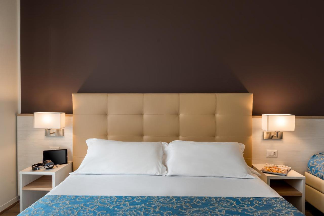 Hotel Sole Mio Rimini Zewnętrze zdjęcie